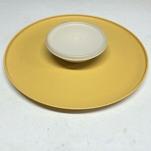 Tupperware Servalier Server Vintage